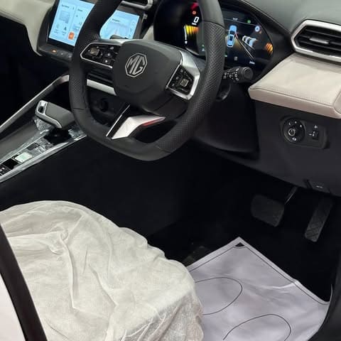 MG ZS